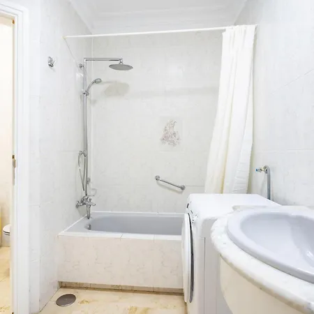 Con Vistas Al Jardín *