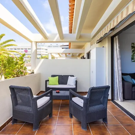 Con Vistas Al Jardín *